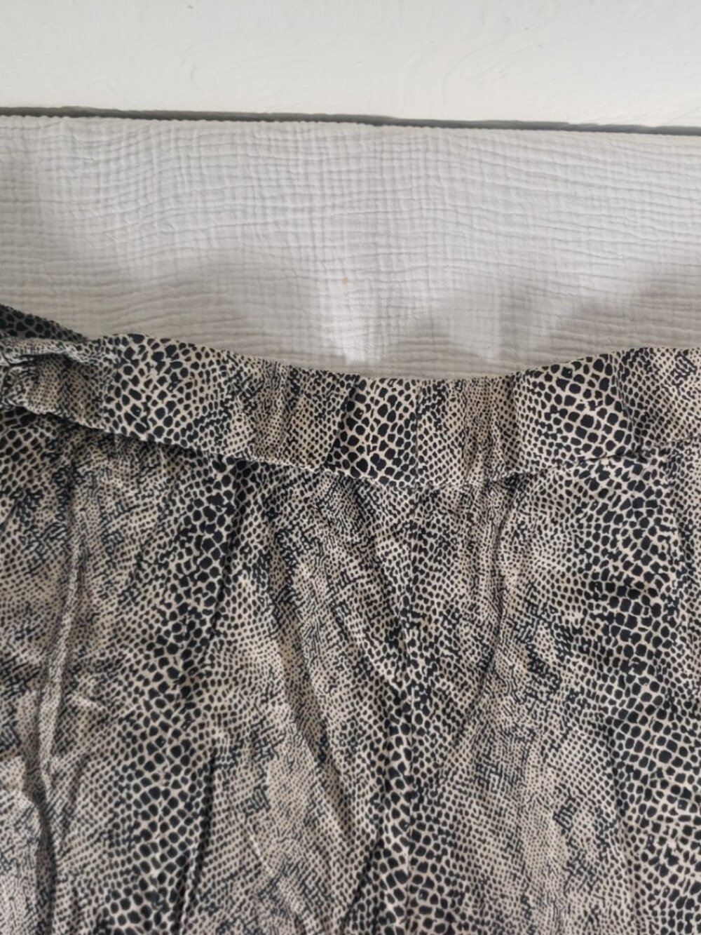Jessica Simpson 2X Wide Leg Pants Animal Print Pull On Flowy - Picture 3 of 7